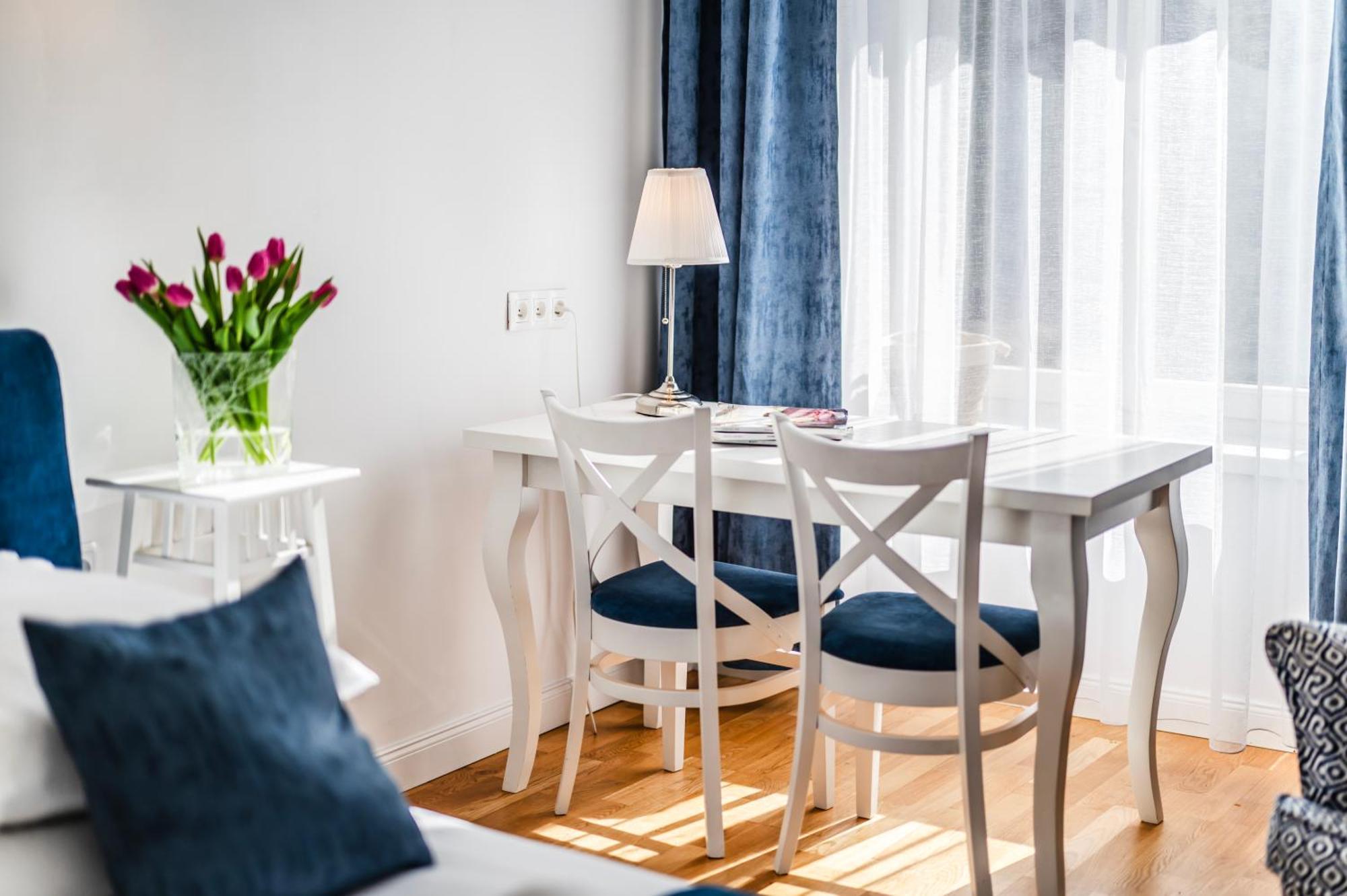 Ferienwohnung Wenecja Parking Gratis Moxy Te&Am Cracow Krakau Exterior foto